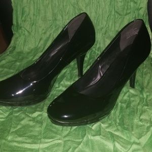 Chelsea Moreland heels size 10M